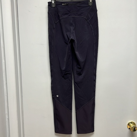 Lululemon Women’s Leggings- Deep Purple Size 4 - Picture 3 of 12